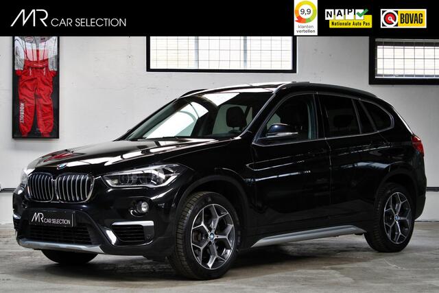 BMW X1 20i Orange Edition II | X-Line | Panoramadak | Head-Up | 18 inch | NL auto | 2e eigenaar |