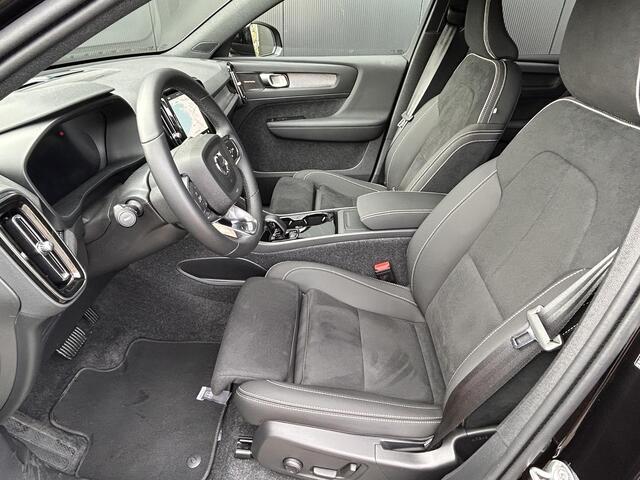 Volvo EX40