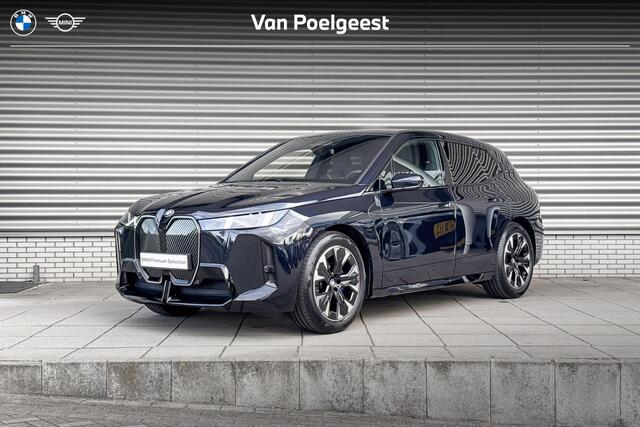 BMW iX 45 101 kWh