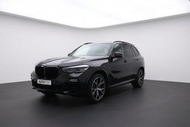 BMW X5 45e M Sport Pano l Luchtvering l Memory