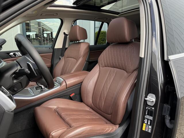 BMW X5 45e High Executive | Pano-Dak/Achterasbesturing/Adapt.Cruise/Individual Leder/Memory/Softclose/Trekhaak/Keyless