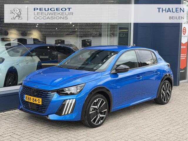 Peugeot e-208 e 51 kWh 156 PK | Nieuwe Auto | Tot 8 jaar Garantie | Alcantara Stoelen met Verwarming en Massage | Navigatie | Adaptieve Cruise Control | 360 Graden Camera | Full LED Verlichting | 400 Km WLTP Range | 17" Lichtmetalen Velgen | Parkeersensore