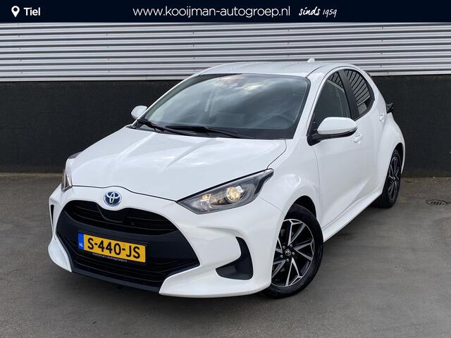 Toyota Yaris ctive Dynamic-special Nieuw geleverd, dealeronderhouden, Lichtmetalen velgen, Achteruitrijcamera, Adaptieve cruise control