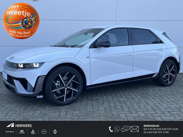 Hyundai Ioniq ness 84 kWh / Voorraad auto / Snel leverbaar / Navigatie / Apple Carplay/Android Auto / Stoel verwarming voor en achter / Adaptive Cruise Control /