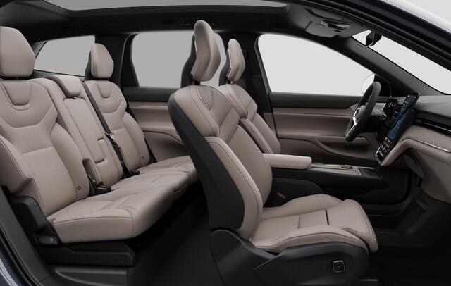 Volvo EX90