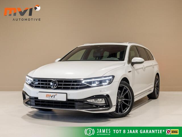 Volkswagen Passat Line Business + / 150pk / Panorama dak / Achteruitrij camera / Stoelverwarming /