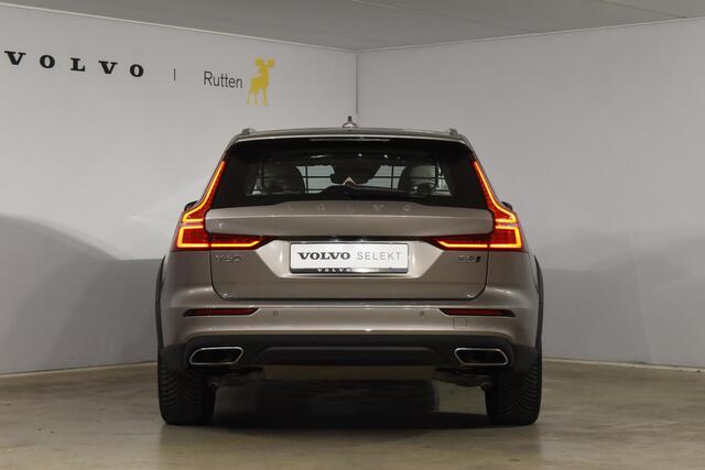 Volvo V60 Cross Country