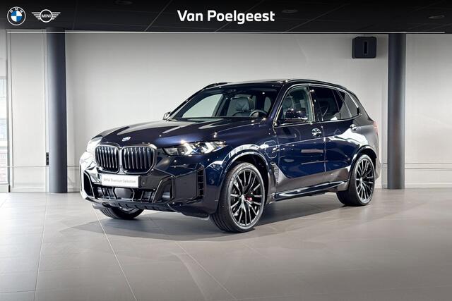 BMW X5 50e | M Sport Pro | Harman Kardon | Glazen Panoramadak | Iconic Glow | Soft-close | Trekhaak |
