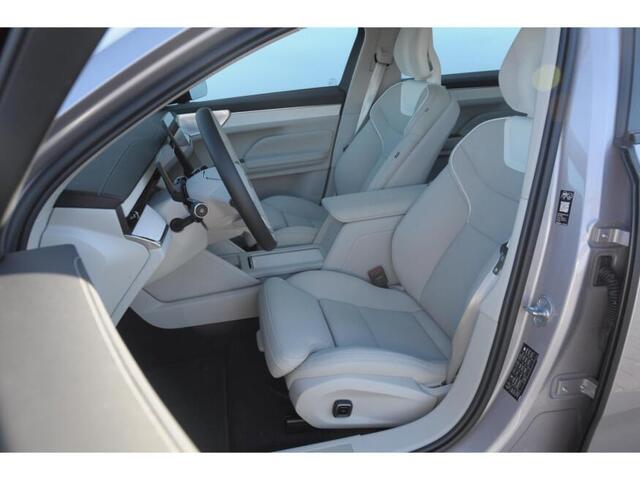 Volvo ES90