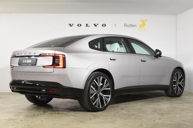 Volvo ES90