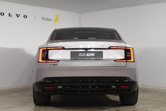 Volvo ES90