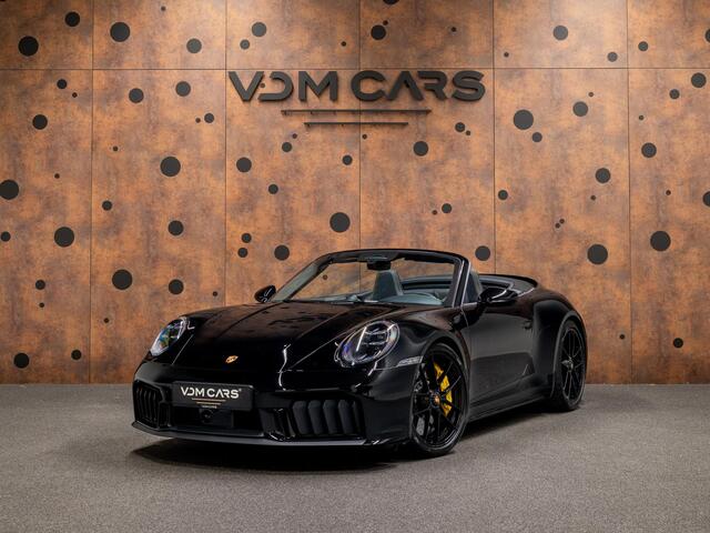 Porsche 911 T-Hybrid Carrera 4 GTS | PCCB | Burmester | Lift | InnoDrive | 18-weg | Carbon |
