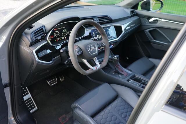 Audi RS Q3