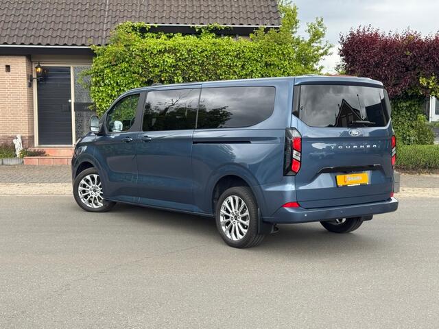 Ford Tourneo