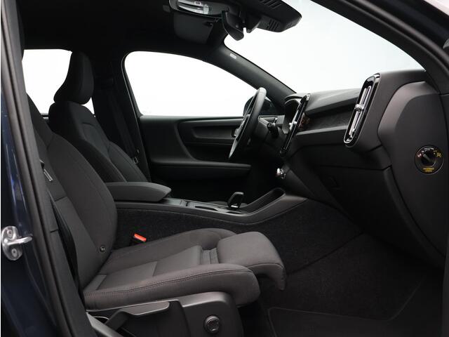 Volvo EX40