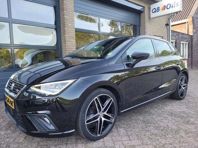 Seat Ibiza Buiness Intense carplay, led verl, 18 inch, navi, camera