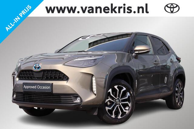 Toyota Yaris brid First Edition Apple Carplay Android Auto, Camera, Privacy Glass