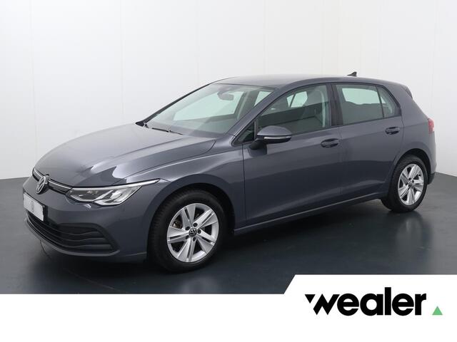 Volkswagen Golf 110 PK | Automaat | Navigatiesysteem | Adaptive cruise control | Achteruitrijcamera |