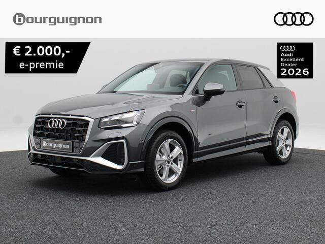 Audi Q2 on 35 TFSI | 150 PK | Privacy glas | 17 inch | Park assist | Stoelverwarming |