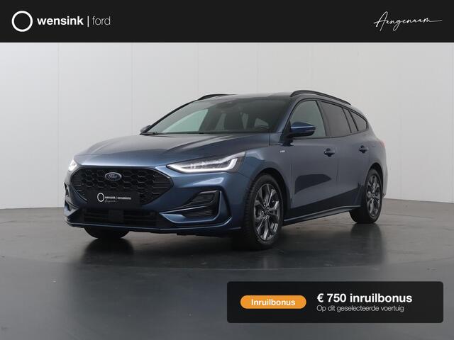 Ford Focus EcoBoost Hybrid ST Line X | Afneembare Trekhaak | Winterpakket | Cruise Control Adaptief | Parkeercamera | Head-Up | Navigatie |