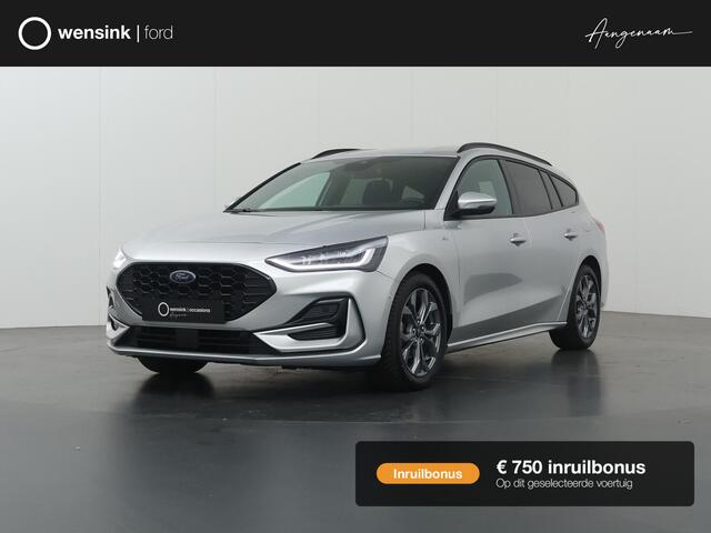 Ford Focus EcoBoost Hybrid ST Line X | Afneembare Trekhaak | Winterpakket | Cruise Control Adaptief | Parkeercamera | Head-Up | Navigatie |