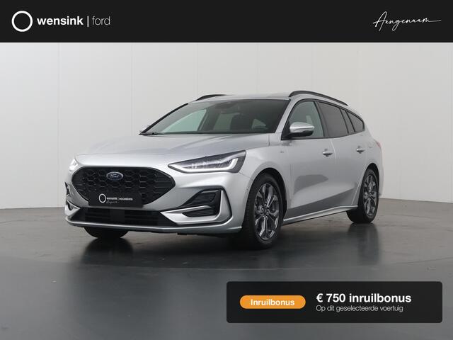 Ford Focus EcoBoost Hybrid ST Line X | Afneembare Trekhaak | Winterpakket | Cruise Control Adaptief | Parkeercamera | Head-Up | Navigatie |