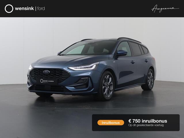 Ford Focus EcoBoost Hybrid ST Line X | Afneembare Trekhaak | Winterpakket | Cruise Control Adaptief | Parkeercamera | Head-Up | Navigatie |