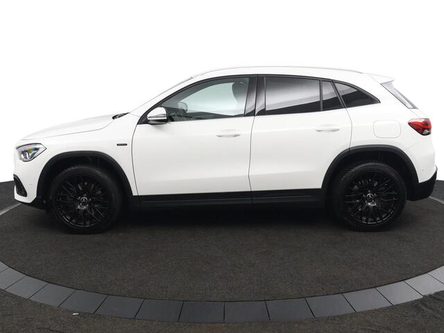Mercedes-Benz GLA-Klasse Luxury Limited Rijklaarprijs!