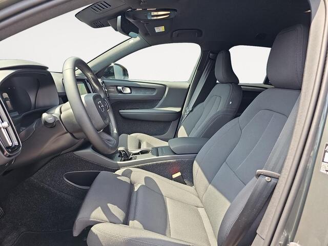 Volvo EX40