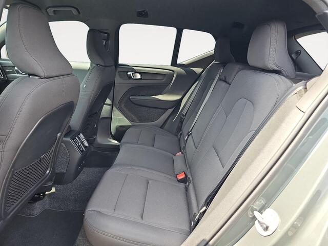 Volvo EX40