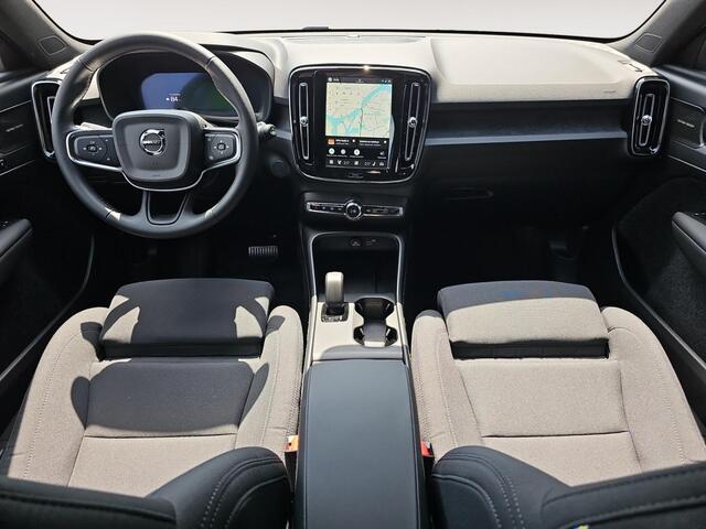 Volvo EX40