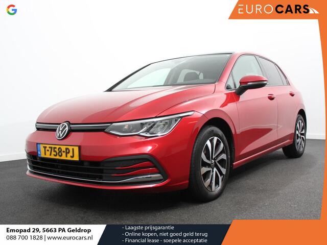 Volkswagen Golf Active Automaat Panorama dak Navigatie Climate Control Adaptive Cruise Control Virtual Cockpit Stoelverwarming Extra Getint Glas