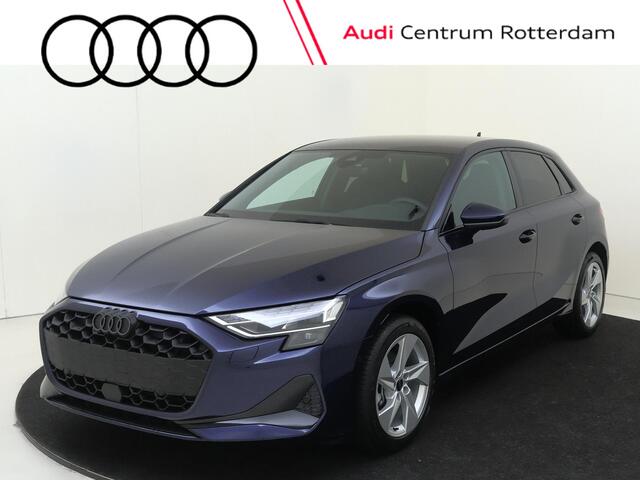 Audi A3 Sportback Advanced edition | Achteruitrijcamera | Adaptive cruise control | Privacy glass | Navigatie | Sportstoelen