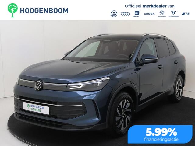 Volkswagen Tiguan | SoH 99% | Trekhaak | Head-up display | Parkeerassistent | Adaptieve demping | Stoelverwarming voor en achter | Navigatie | Dodehoek detectie |