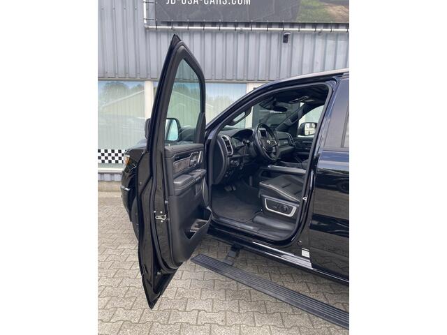 Dodge RAM PICKUP