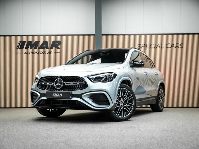 Mercedes-Benz GLA-Klasse AMG | AMG uitgevoerd | Trekhaak | Pano | Stoelverwarming |