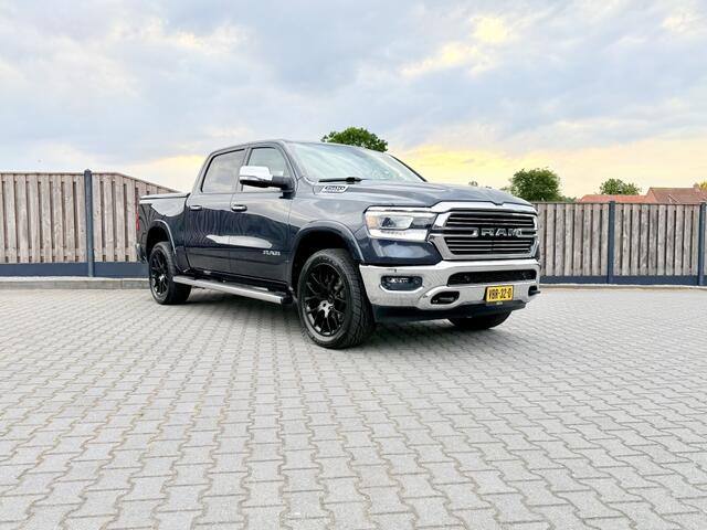Dodge 1500 MI V8 4x4 CC LARAMIE 22"